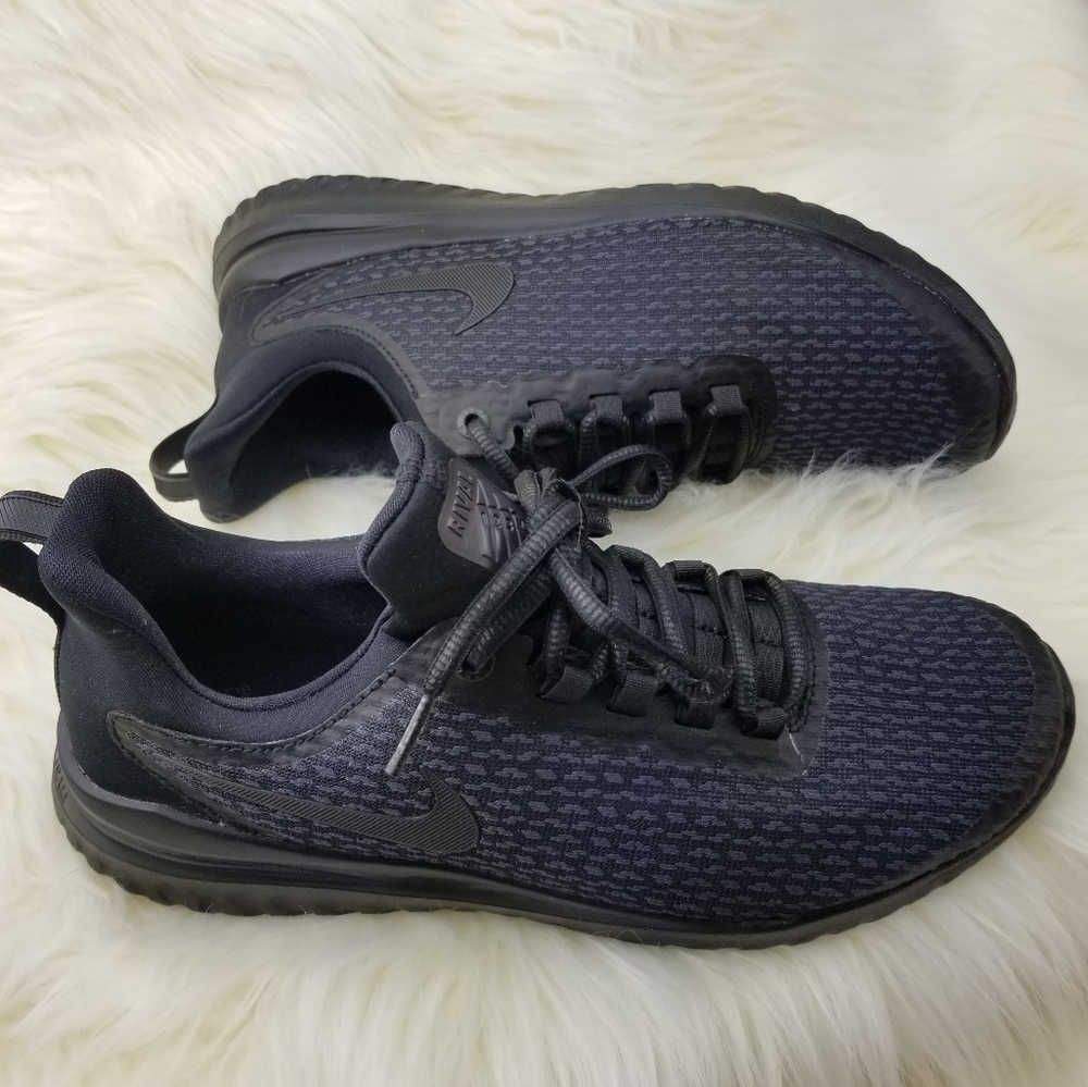NIKE Renew Rival Black Sneakers Running Shoes sz 9